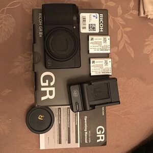 GR IIx Black Digital Camera